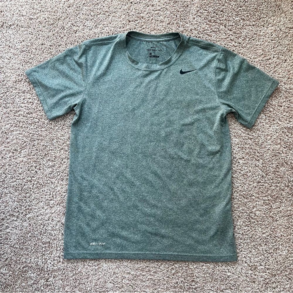 Nike The Nike Tee Short Sleeve T Shirt